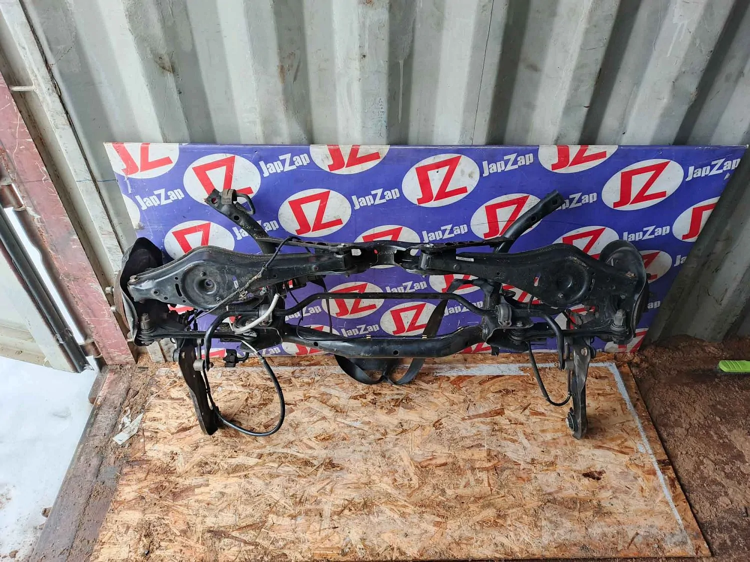 Балка поперечная Audi A3 8P