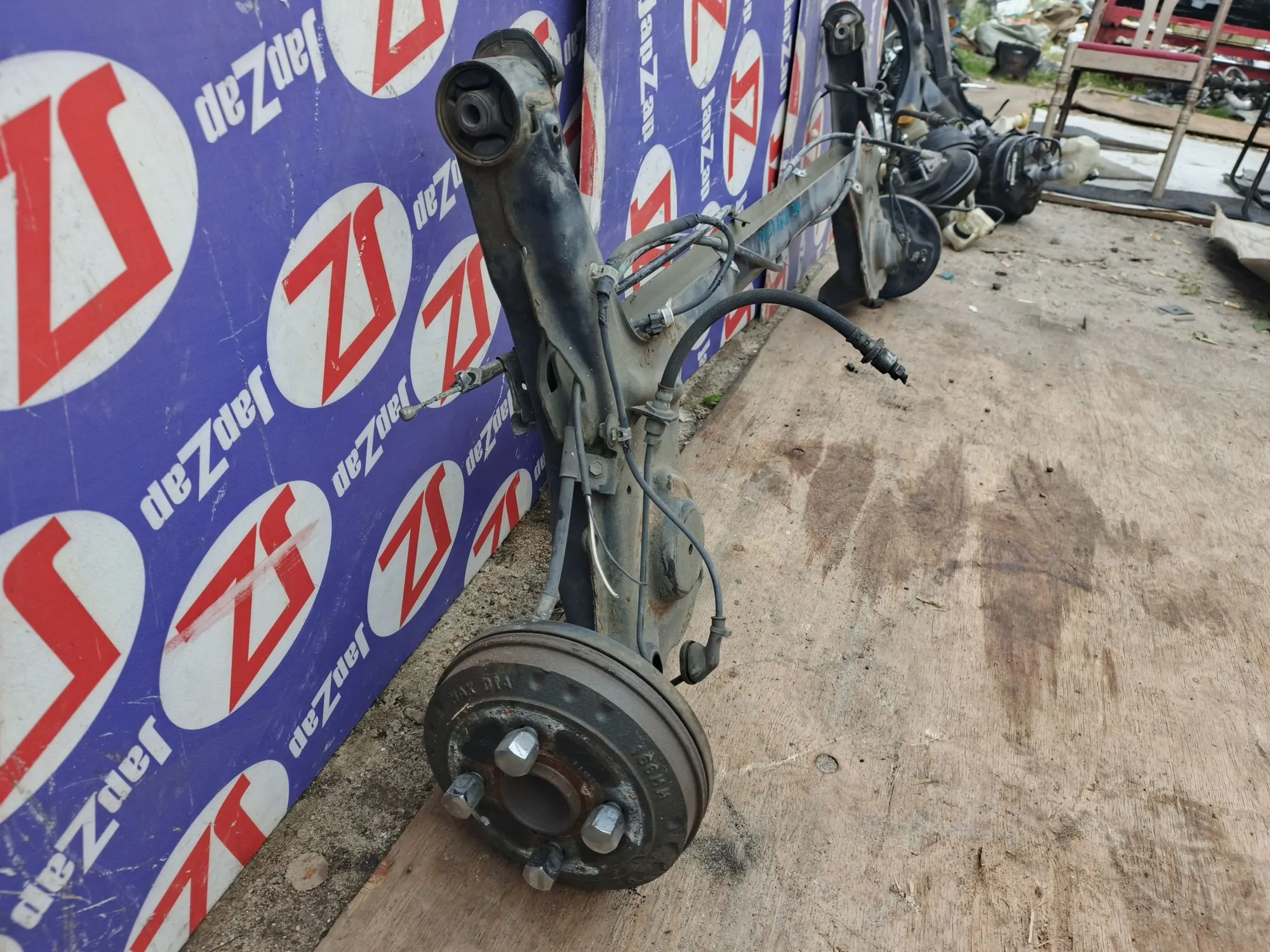 Балка поперечная для Toyota Passo KGC30  1KR-FE  зад    