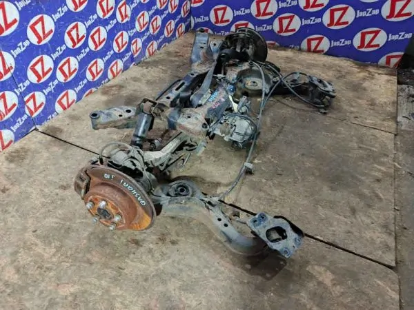 Балка поперечная Nissan Qashqai J10