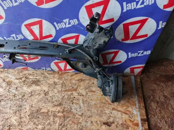 Балка поперечная Nissan Note E11