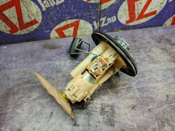 Насос топливный Honda Stepwgn RF3