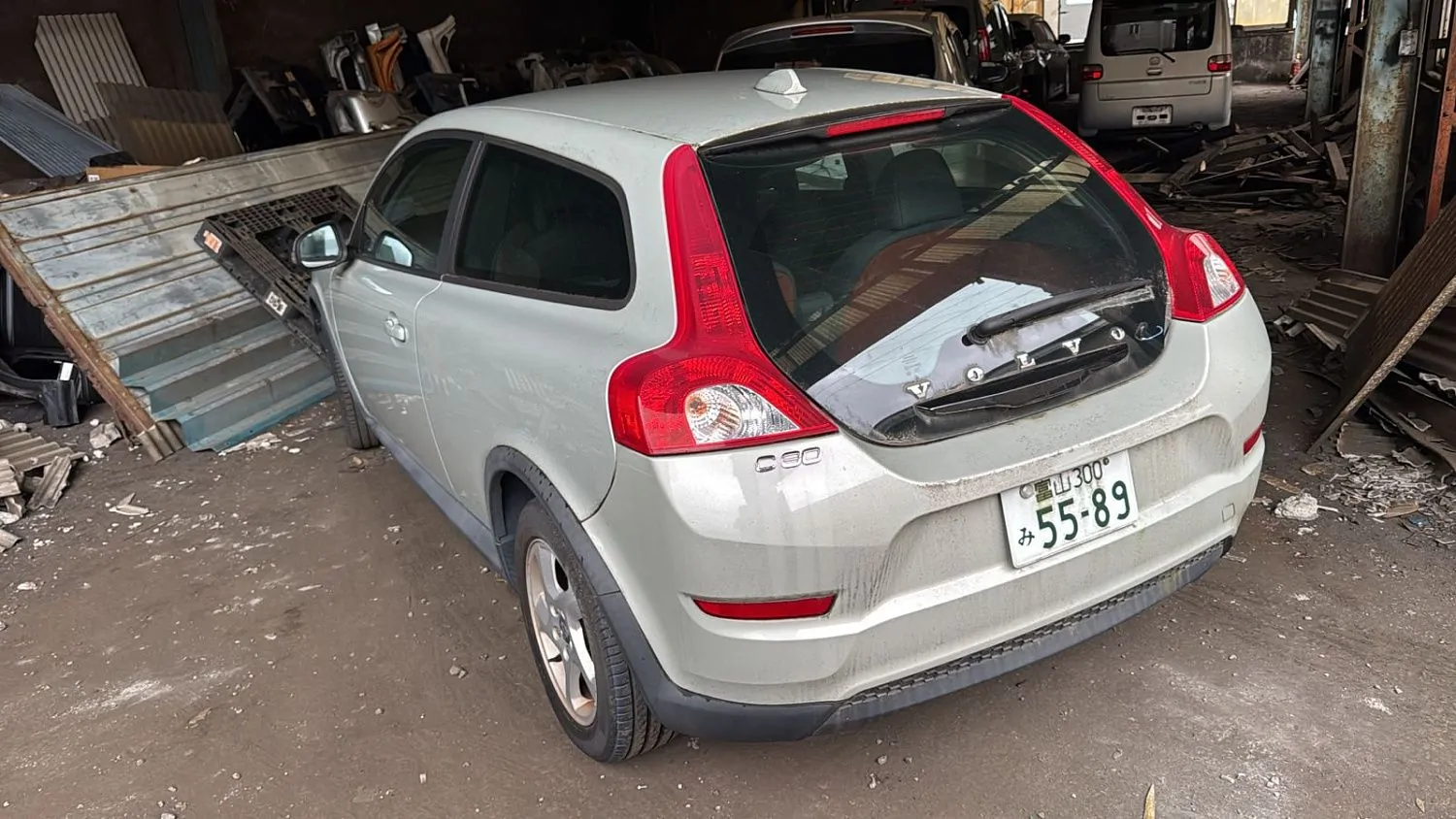 Формирование контейнера с автозапчастями Июнь 2025