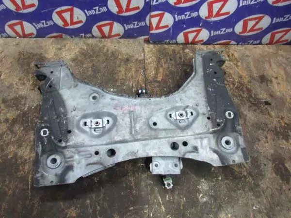 Балка поперечная Renault Captur 