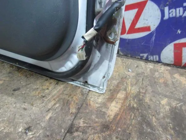 Дверь боковая Suzuki Wagon R MH22S