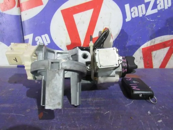 Замок зажигания Daihatsu Mira L275S