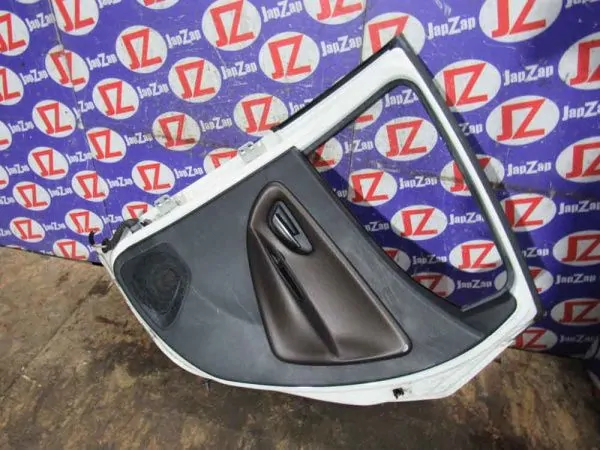 Дверь боковая Lancia Ypsilon 84609