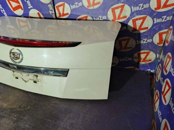 Крышка багажника Cadillac CTS 