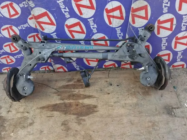 Балка поперечная Volvo V70 LW56
