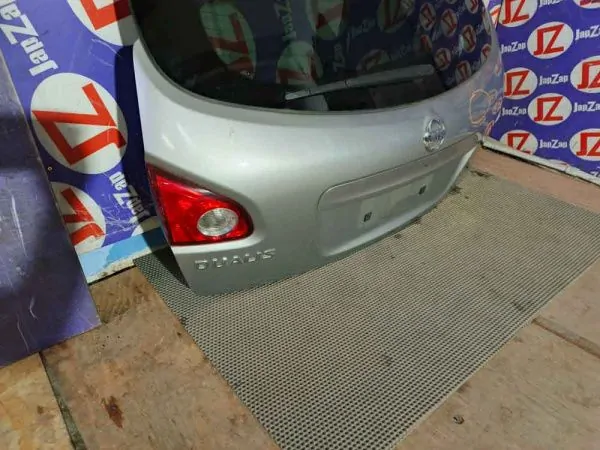 Дверь багажника Nissan Qashqai J10