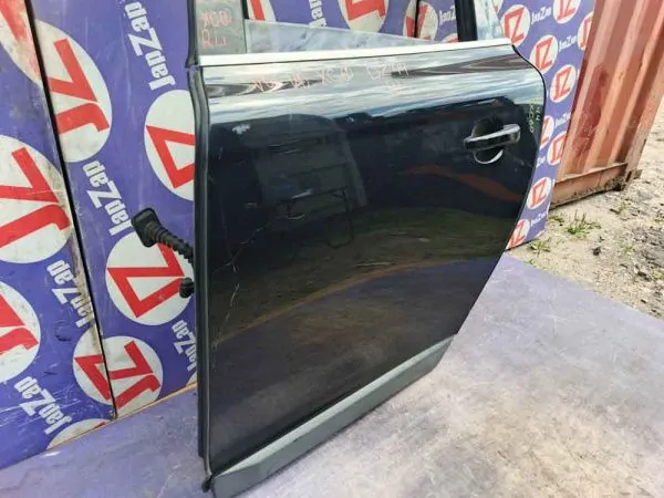 Дверь боковая Volvo XC60 DZ44