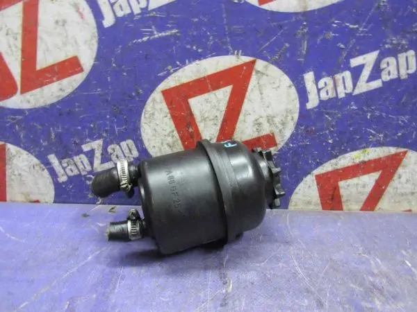 Бачок гидроусилителя Opel Astra F