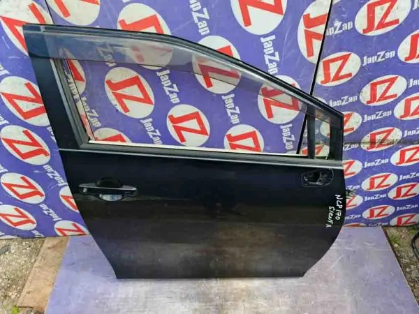 Дверь боковая Toyota Sienta NSP170G