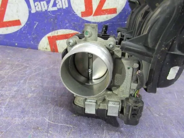 Коллектор впускной Volkswagen Touran 1T3