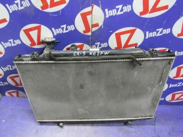 Радиатор охлаждения двигателя Mazda CX-5 KE2FW