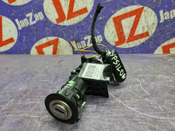 Замок зажигания Lancia Ypsilon 84609