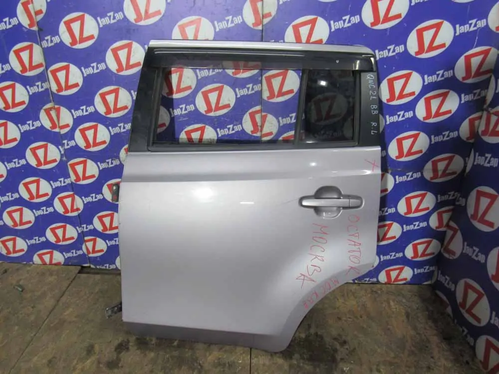 Дверь боковая Toyota bB QNC21