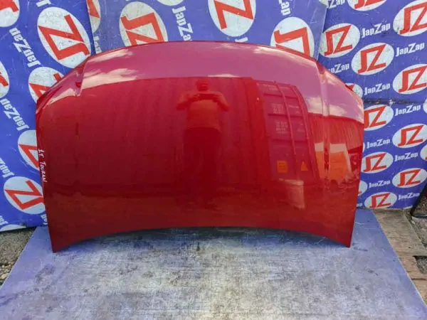 Капот Volkswagen Touran 1T2
