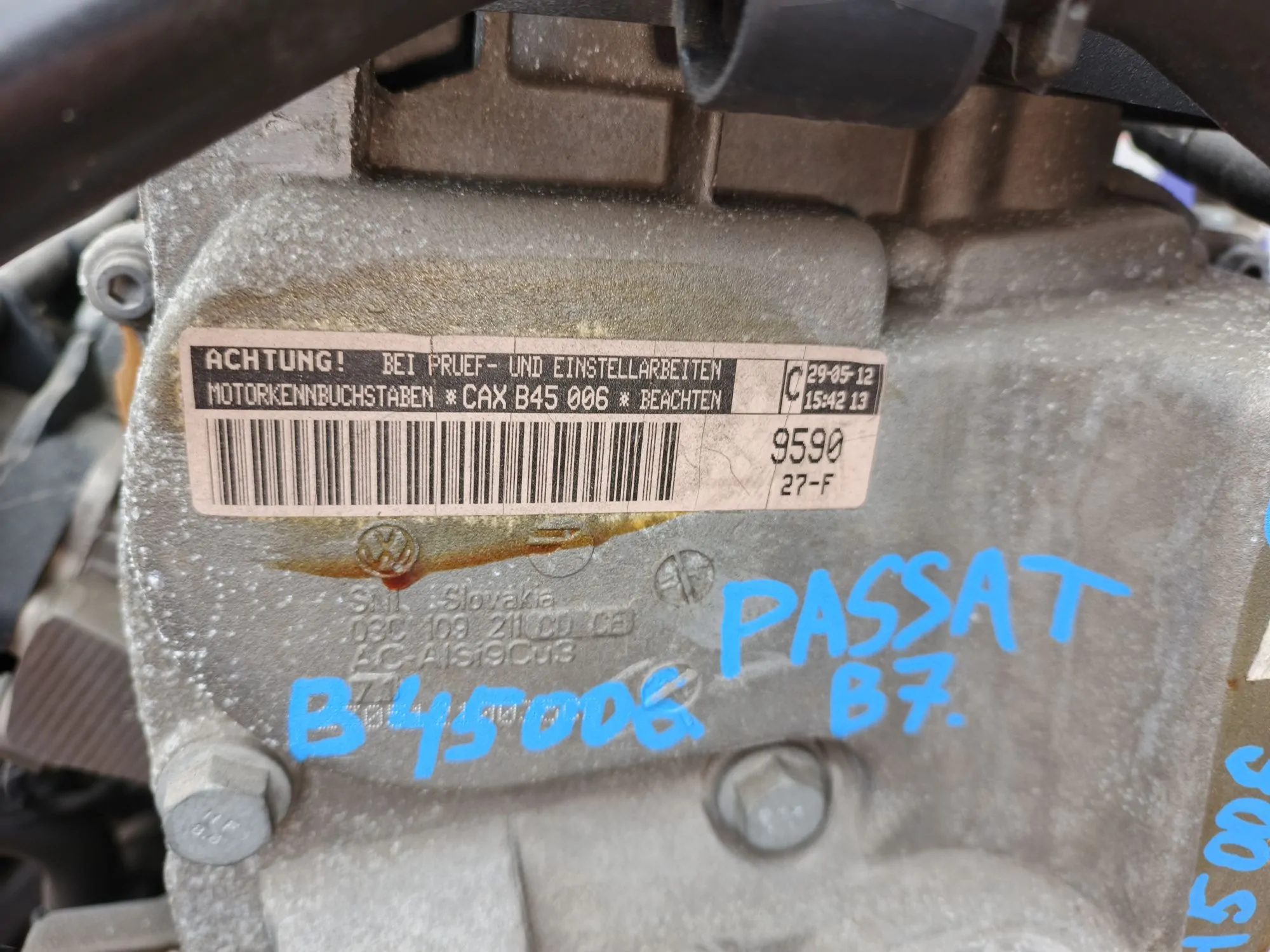 Двигатель для Volkswagen Passat B7  CAXA      