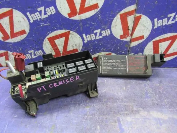 Блок предохранителей, реле Chrysler PT Cruiser PT