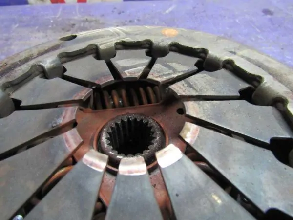 Маховик Daihatsu Terios Kid J111G