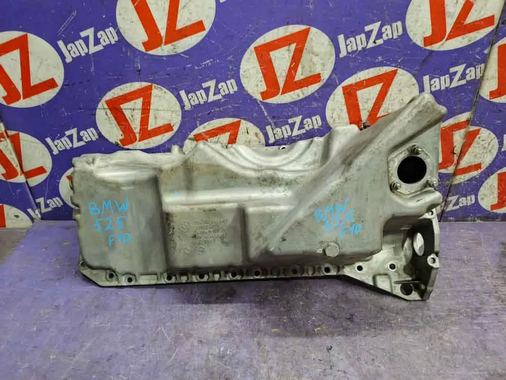 Поддон картера двигателя BMW 5 серия F10