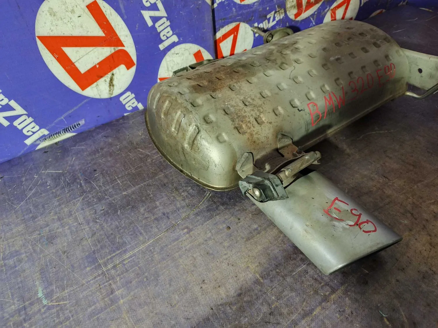 Глушитель BMW 3 серия E90