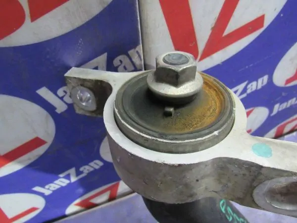 Рычаг Lexus IS GSE21