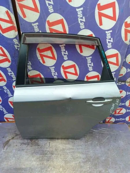 Дверь боковая Subaru Impreza GH2
