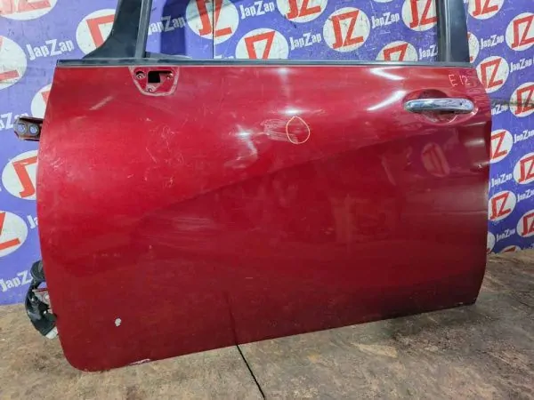 Дверь боковая Nissan Note E12