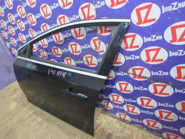 Дверь боковая Volvo V40 MV