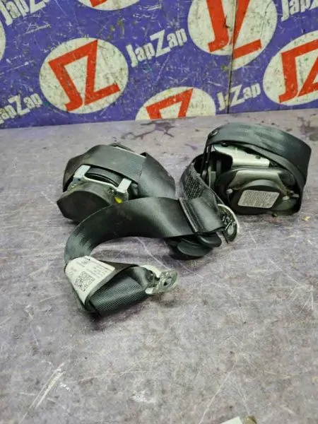 Ремень безопасности Volkswagen Sharan 7N1