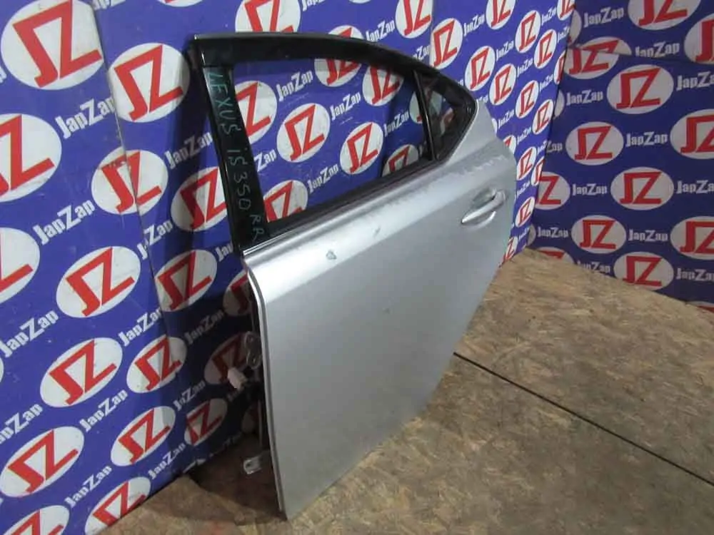 Дверь боковая для Lexus IS  GSE21  2GR-FSE  зад лево    Дверь боковая для Lexus IS GSE21  2GR-FSE  зад лево