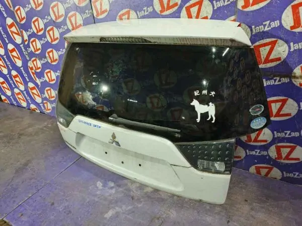 Дверь багажника Mitsubishi Outlander CW5W