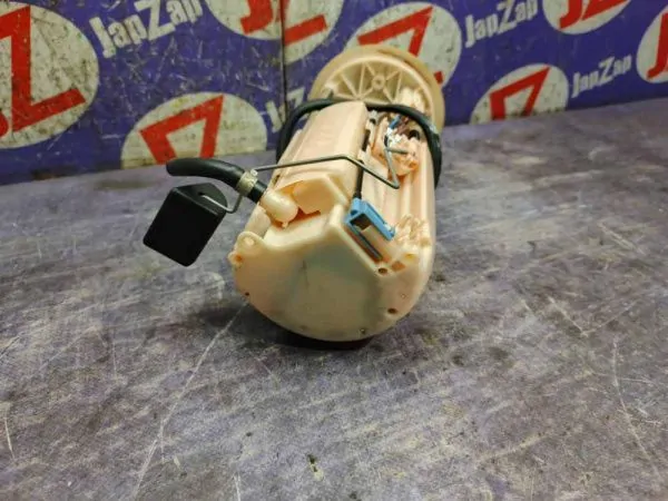 Насос топливный Mitsubishi Outlander CW5W