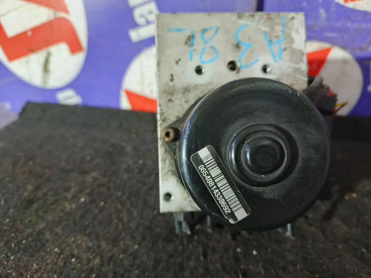 Блок ABS Audi A3 8L