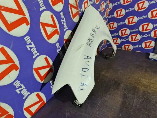 Крыло переднее Audi A3 8P