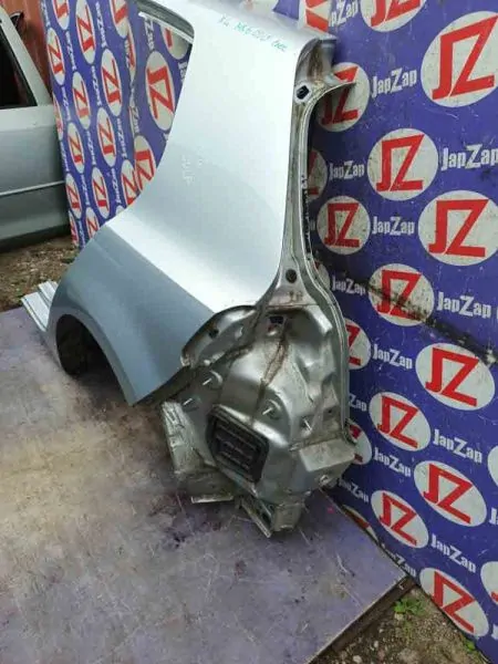 Крыло заднее Volkswagen Golf 5K1