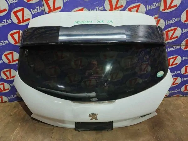Дверь багажника Peugeot 208 A9
