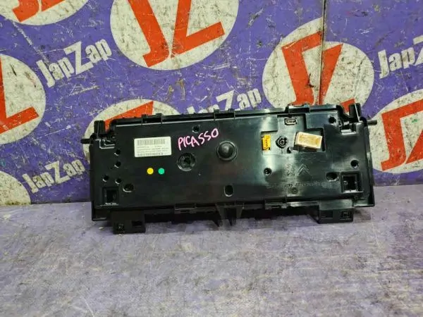 Панель приборов Citroen C4 Picasso 3D