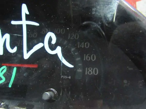 Панель приборов Toyota Sienta NCP81