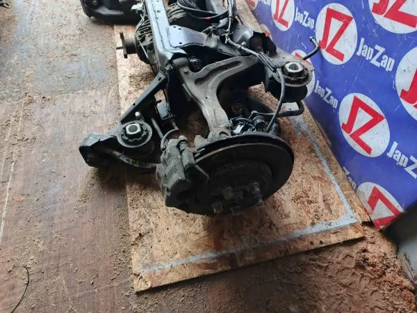 Балка поперечная Cadillac CTS 