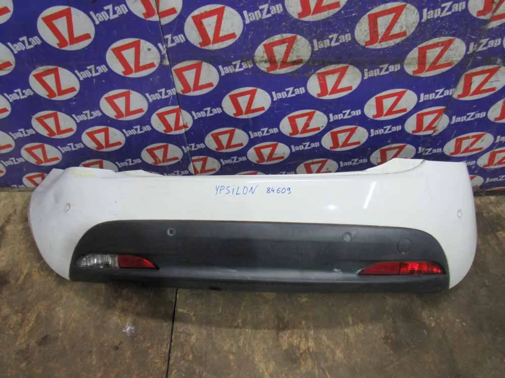 Бампер задний Lancia Ypsilon 84609
