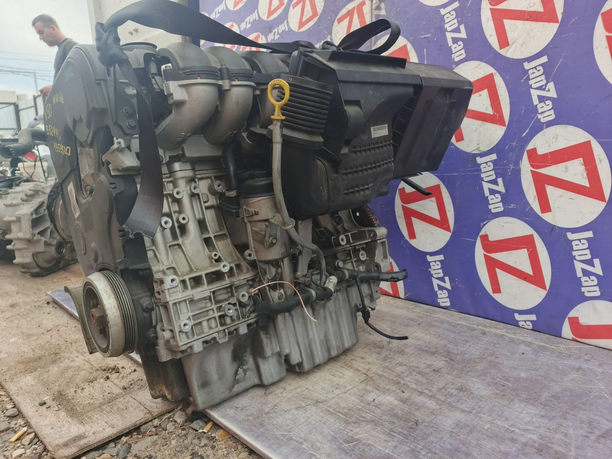 Двигатель для Volvo V50 MW43  B5244S      