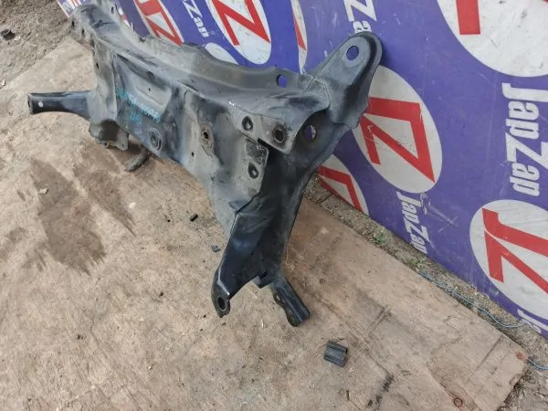 Балка поперечная Toyota Sienta NSP170G