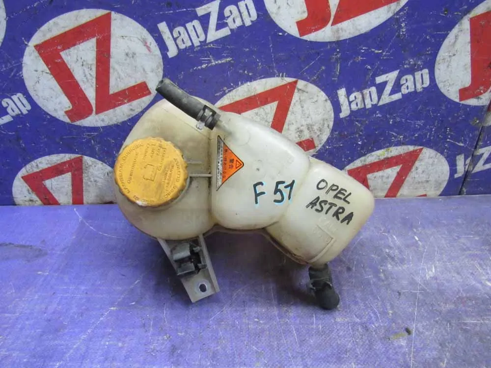 Бачок расширительный Opel Astra F