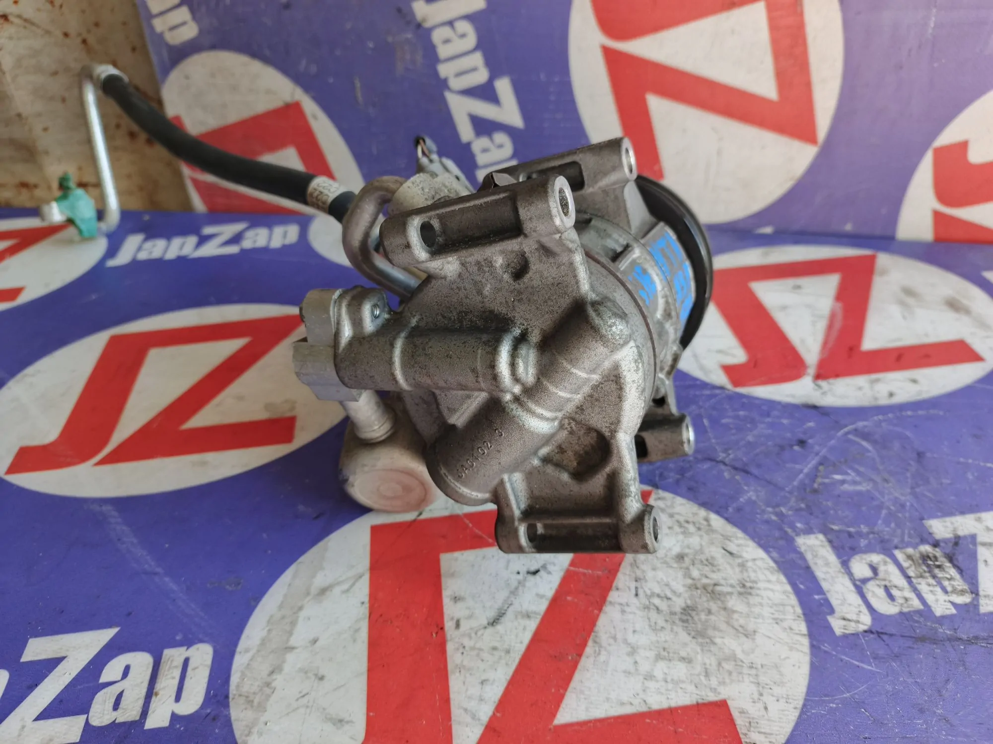 Компрессор кондиционера для Toyota Sienta NSP170G  1NR-FKE     4472604202 