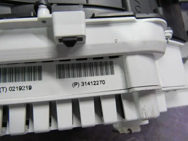 Панель приборов Volvo V40 MV