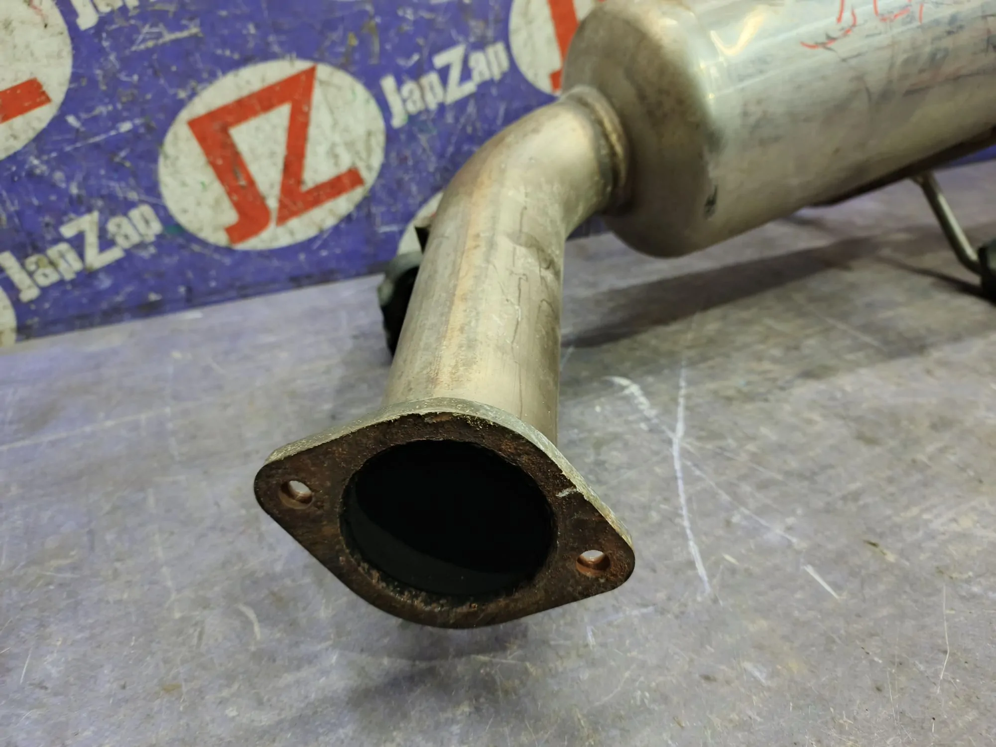 Глушитель для Nissan Skyline V35  VQ25DD      