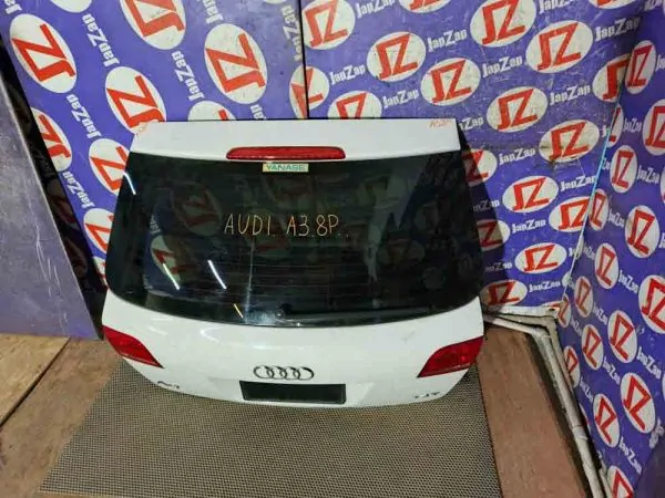 Дверь багажника Audi A3 8P