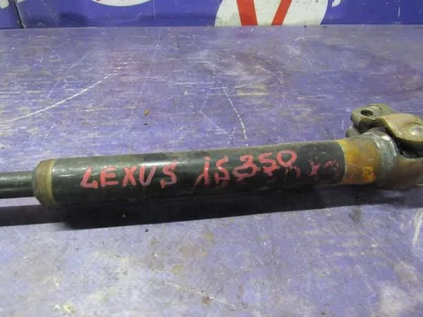 Карданчик рулевой Lexus IS GSE21